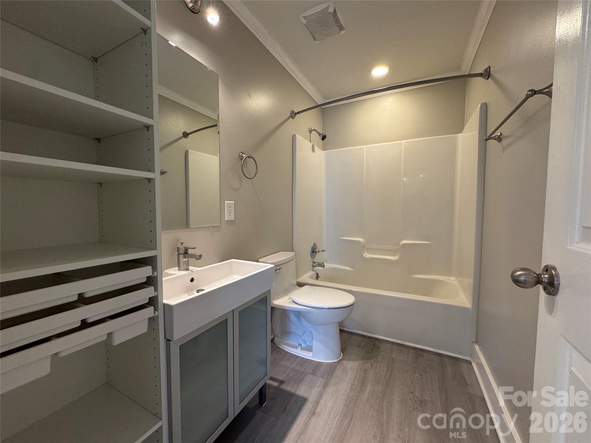 4926 Ardenwoods Drive Charlotte NC 28215