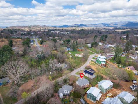 60 Huffman Road Asheville NC 28806