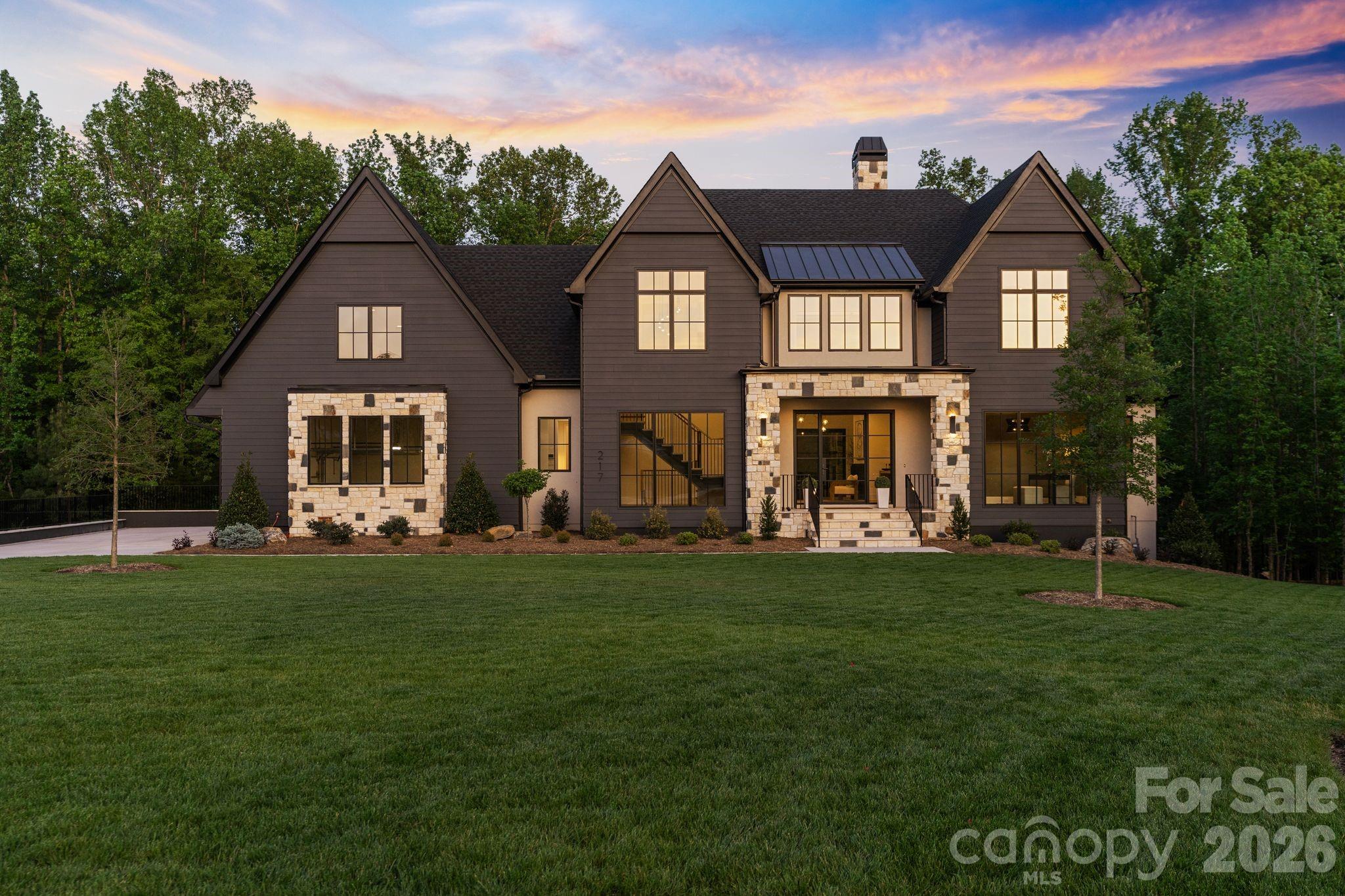 217 Crest Court Weddington NC 28104