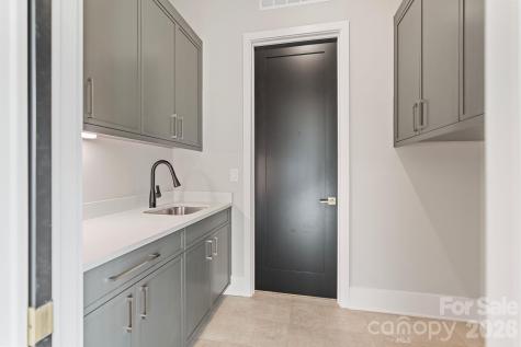 217 Crest Court Weddington NC 28104