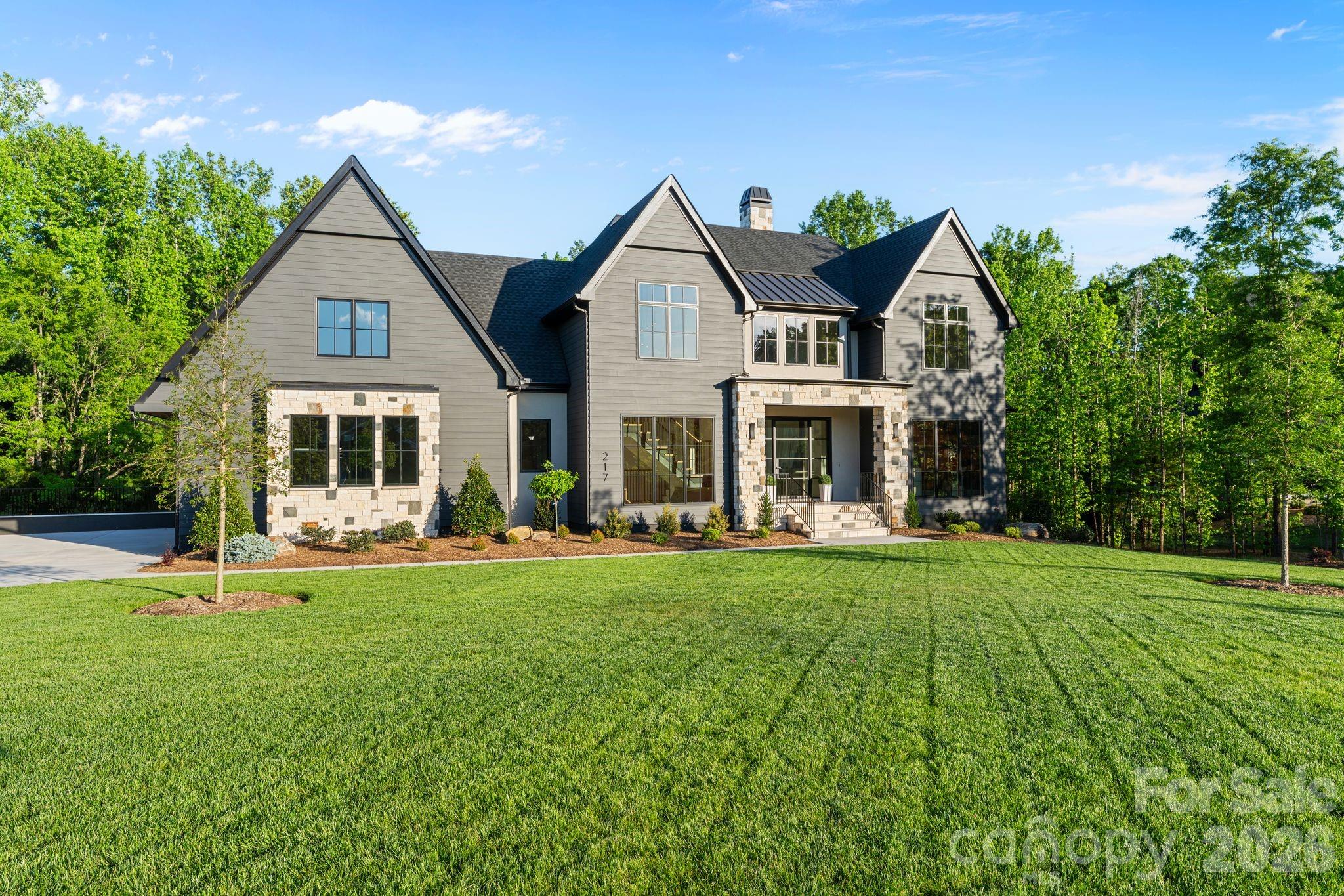 217 Crest Court Weddington NC 28104