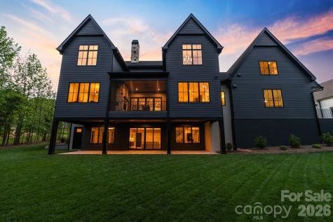 217 Crest Court Weddington NC 28104