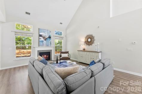 6237 Breckfield Court Charlotte NC 28278
