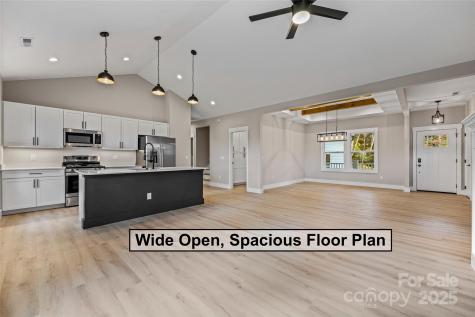 446 Old Buckeye Cove Road Swannanoa NC 28778