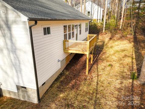 446 Old Buckeye Cove Road Swannanoa NC 28778