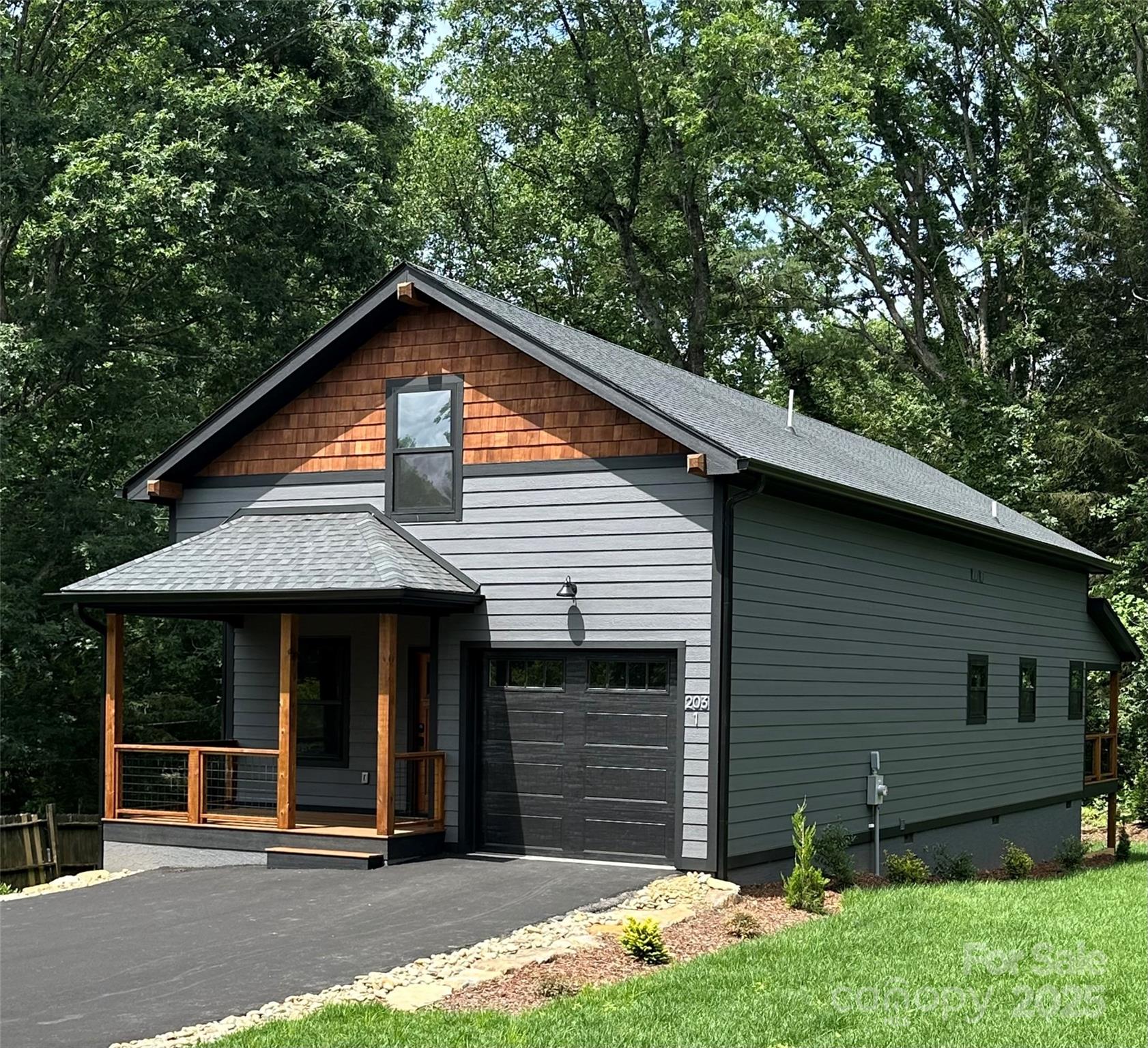 203 1 S Oconeechee Avenue Black Mountain NC 28711