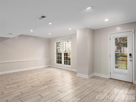 906 Woodvine Road Asheville NC 28803