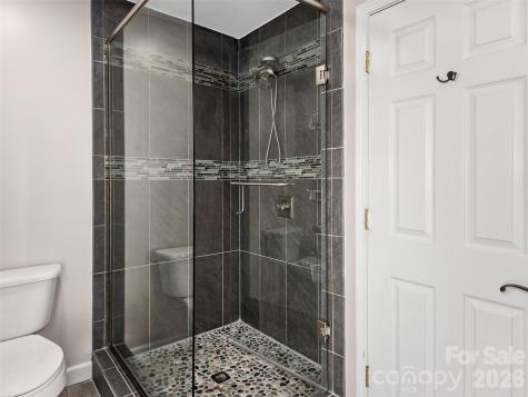 906 Woodvine Road Asheville NC 28803