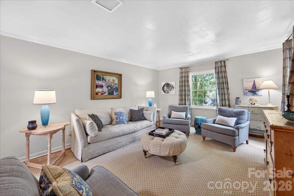 6826 Constitution Lane Charlotte NC 28210