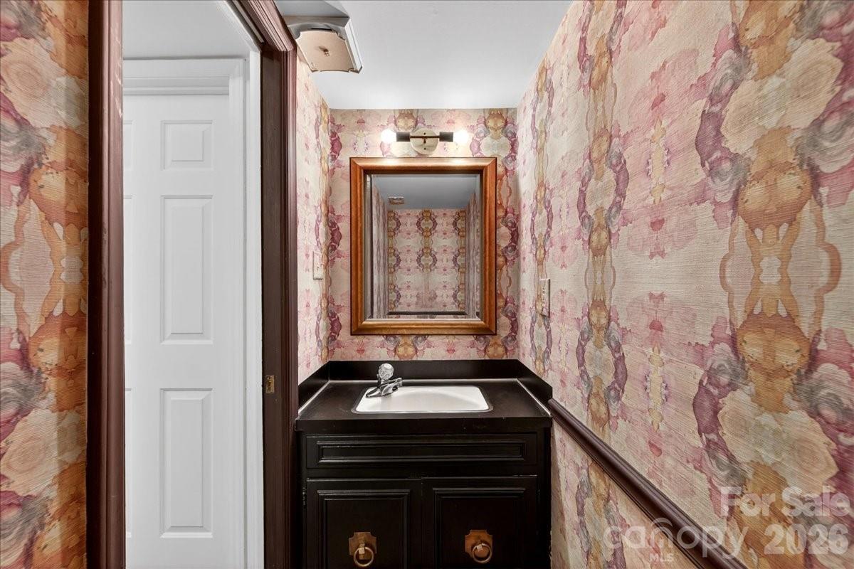 6826 Constitution Lane Charlotte NC 28210
