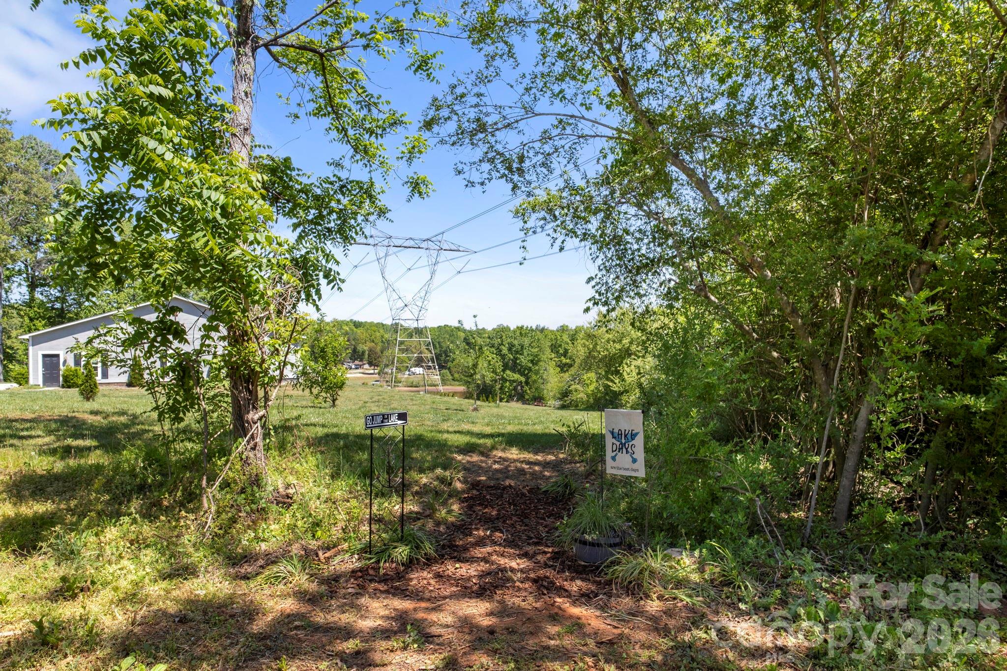4762 Lazy Lane Denver NC 28037