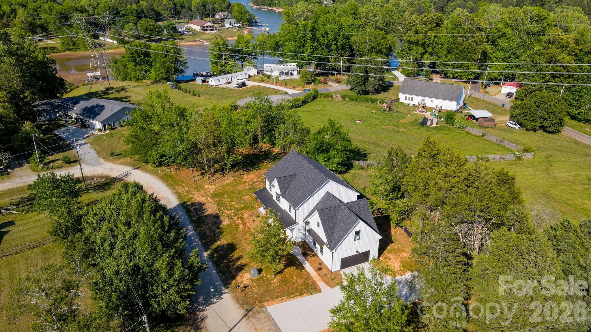 4762 Lazy Lane Denver NC 28037