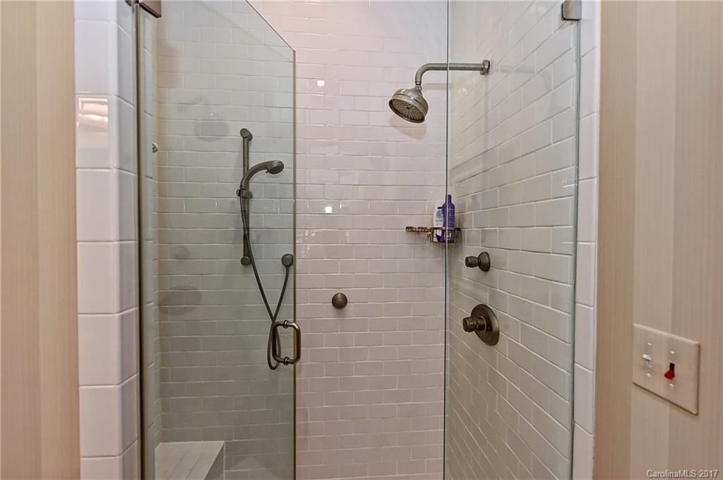 204 Crownsgate Court Charlotte NC 28207