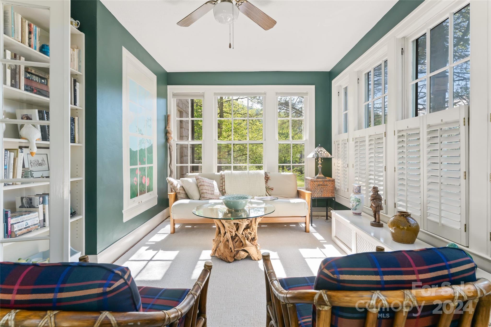 221 Kimberly Avenue Asheville NC 28804