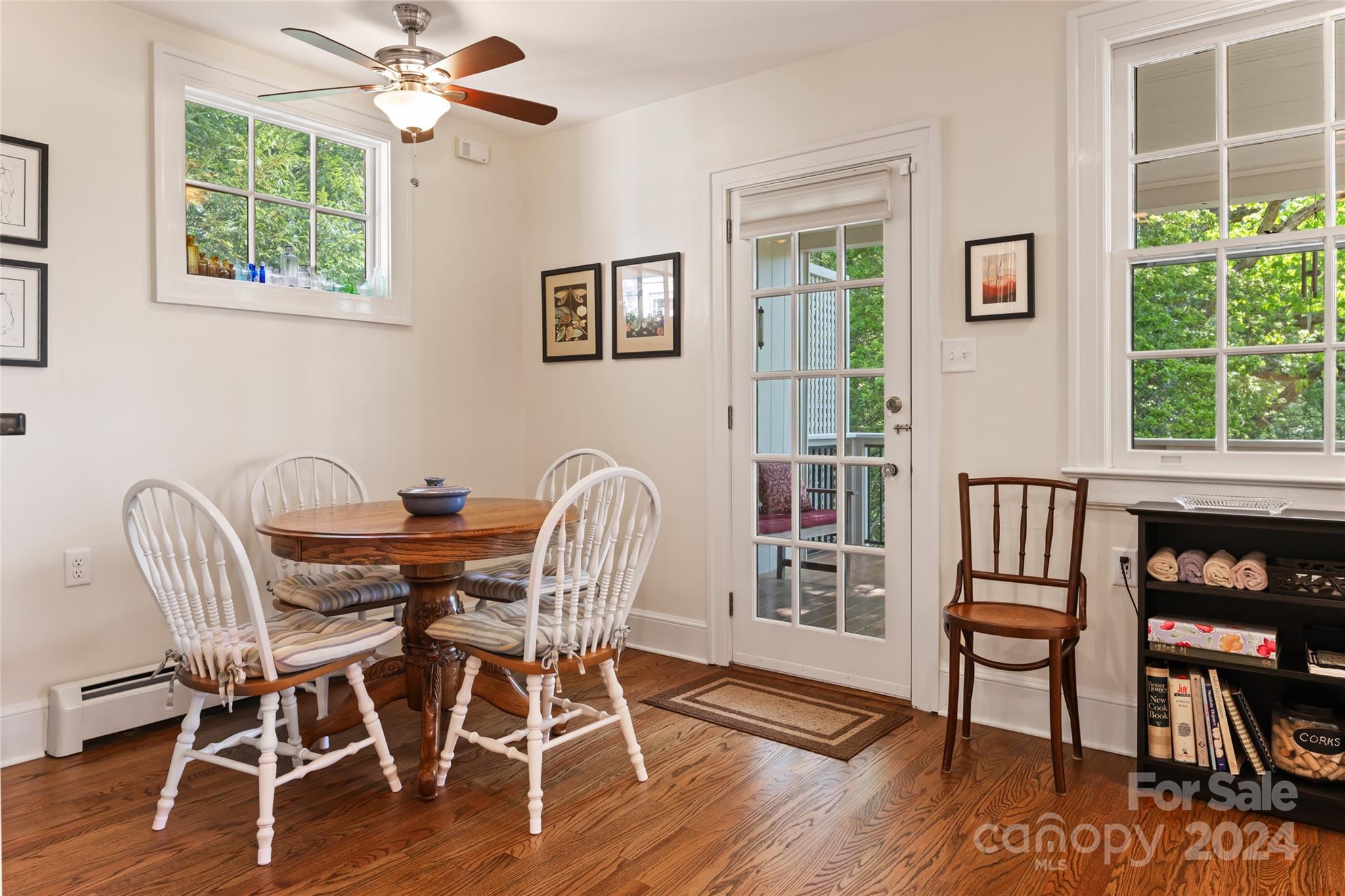 221 Kimberly Avenue Asheville NC 28804