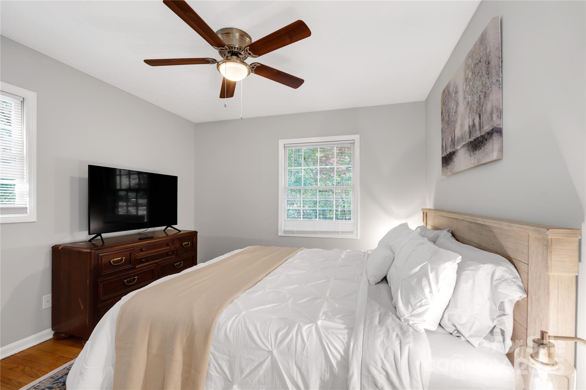 23 Springwood Drive Asheville NC 28805