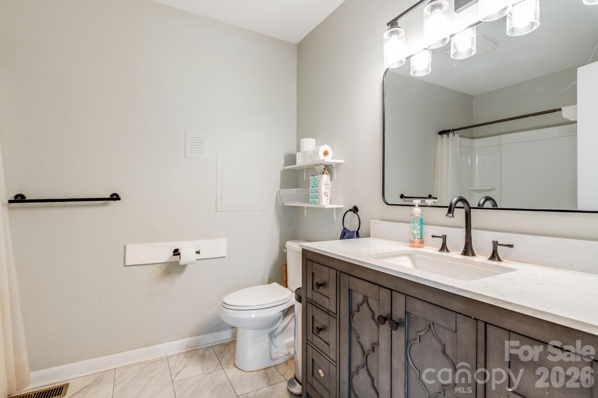 1737 Whitesides Road Forest City NC 28043