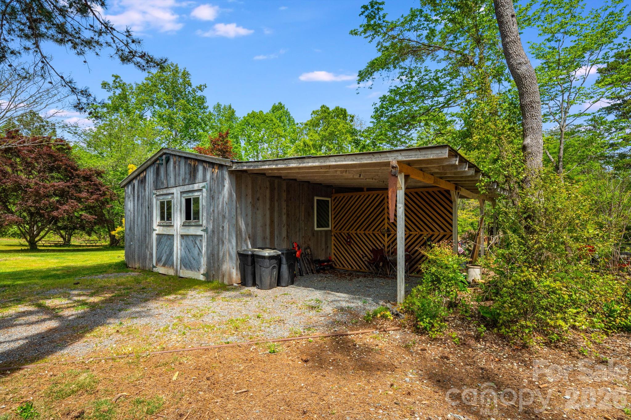 1737 Whitesides Road Forest City NC 28043