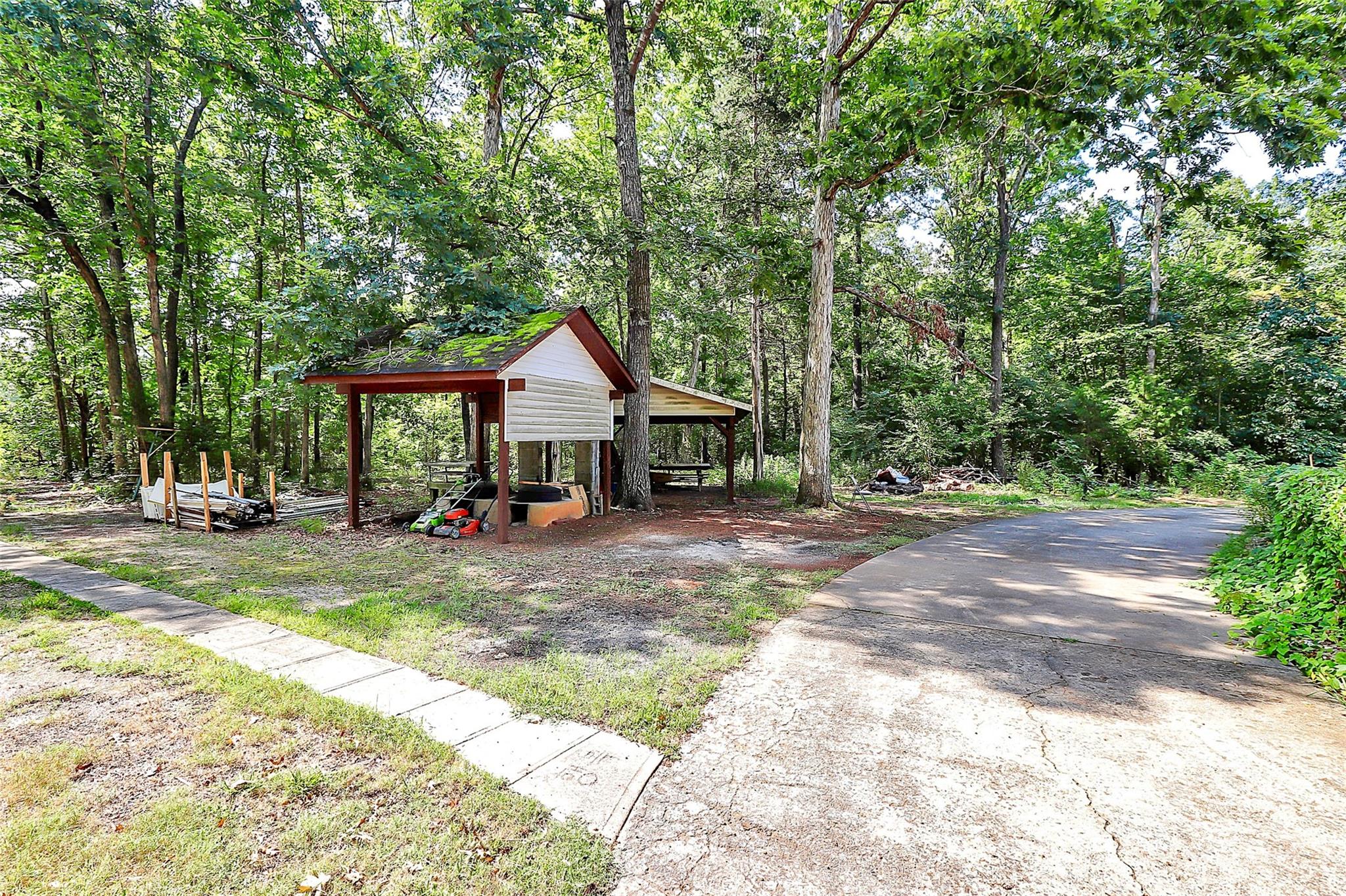 1940 Rock Hill Church Road Matthews NC 28104