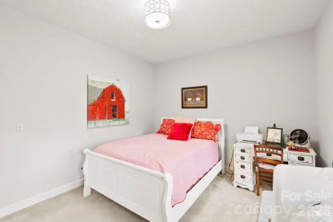 446 Silver Fox Lane Pisgah Forest NC 28768