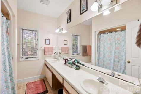 446 Silver Fox Lane Pisgah Forest NC 28768