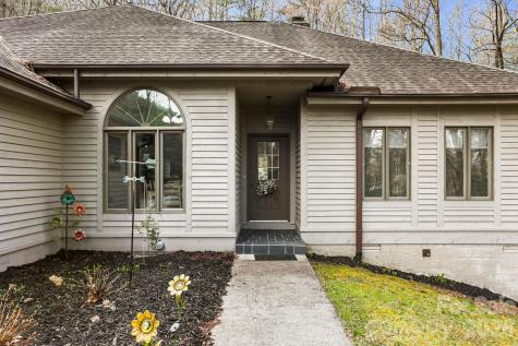 446 Silver Fox Lane Pisgah Forest NC 28768