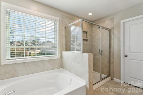 3896 Lake Breeze Drive Sherrills Ford NC 28673