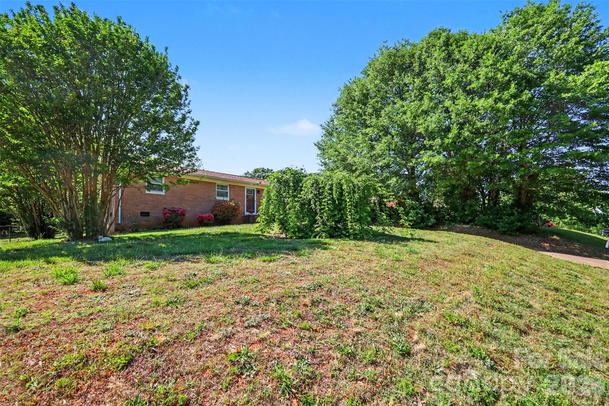1907 Alpine Lane Gastonia NC 28054
