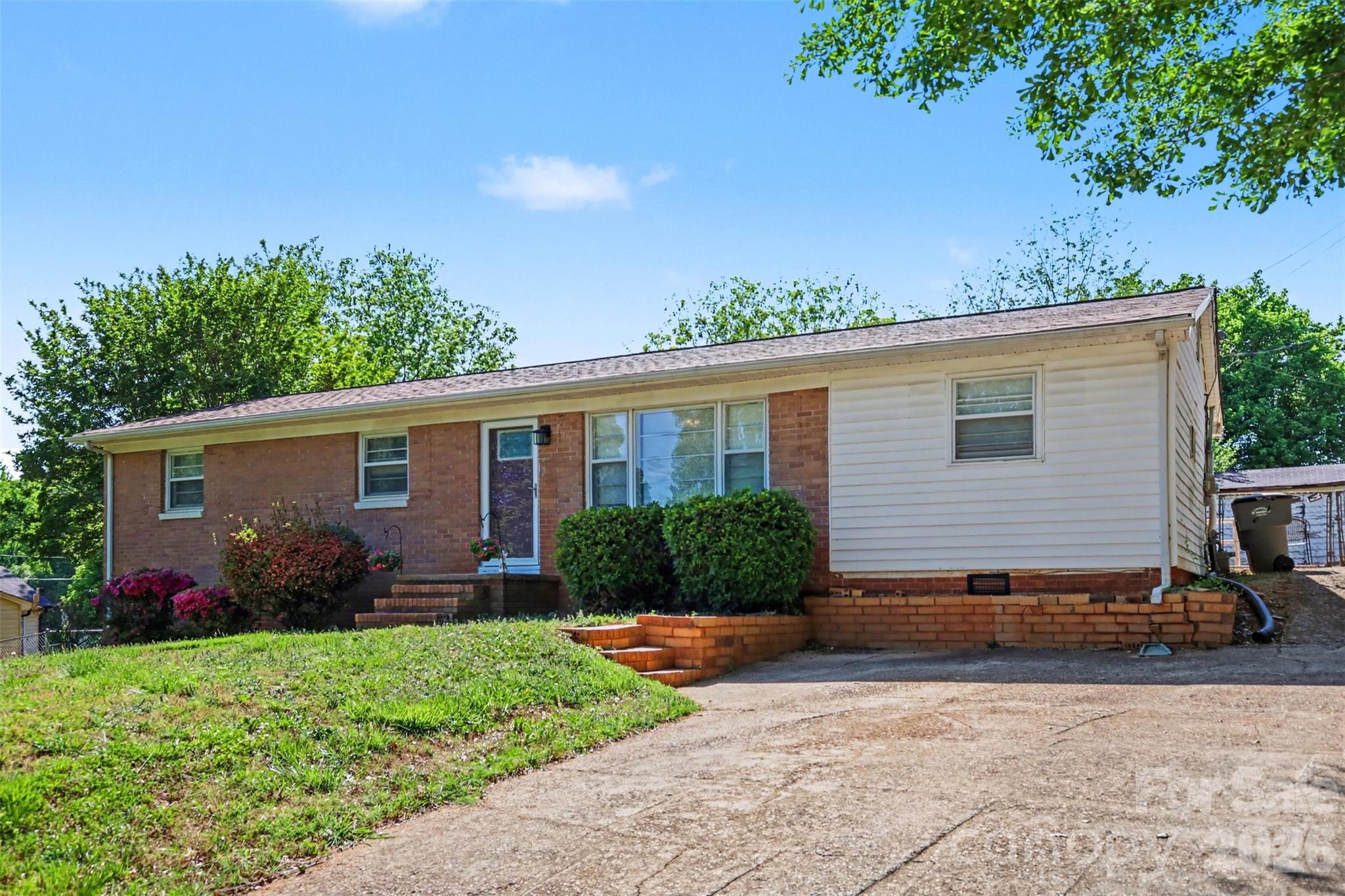 1907 Alpine Lane Gastonia NC 28054