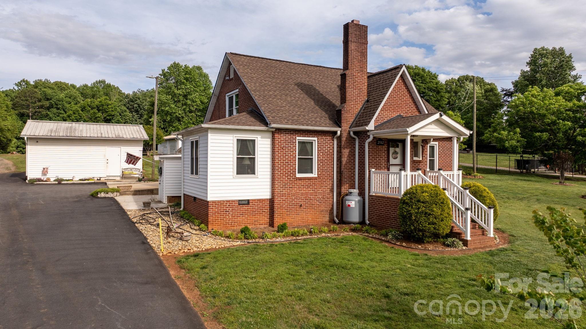 2582 Startown Road Newton NC 28658