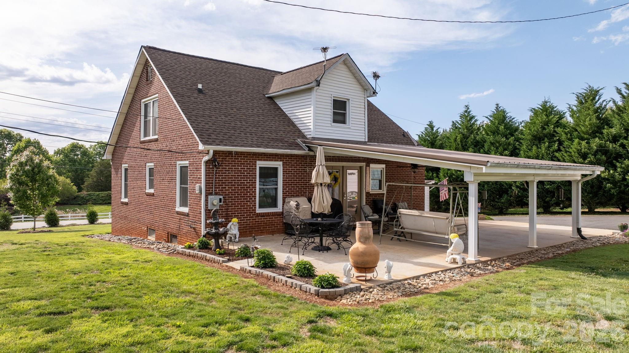 2582 Startown Road Newton NC 28658