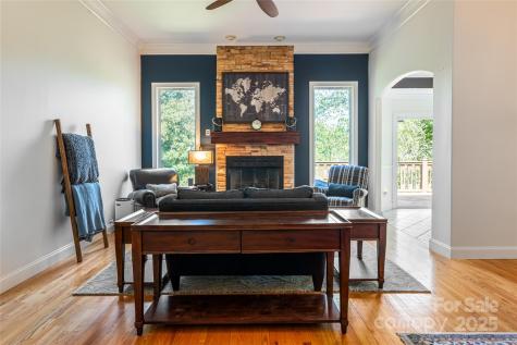 47 Timberwood Drive Asheville NC 28806