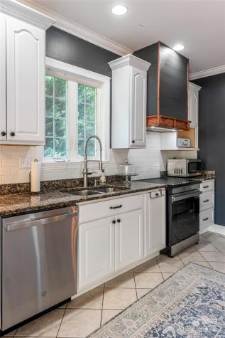 47 Timberwood Drive Asheville NC 28806