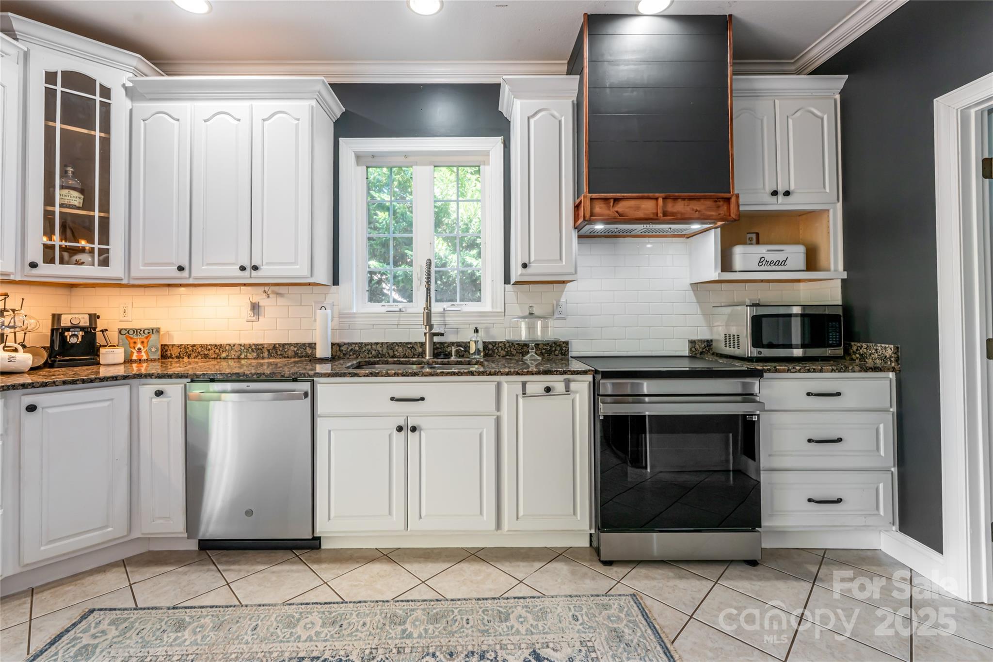 47 Timberwood Drive Asheville NC 28806