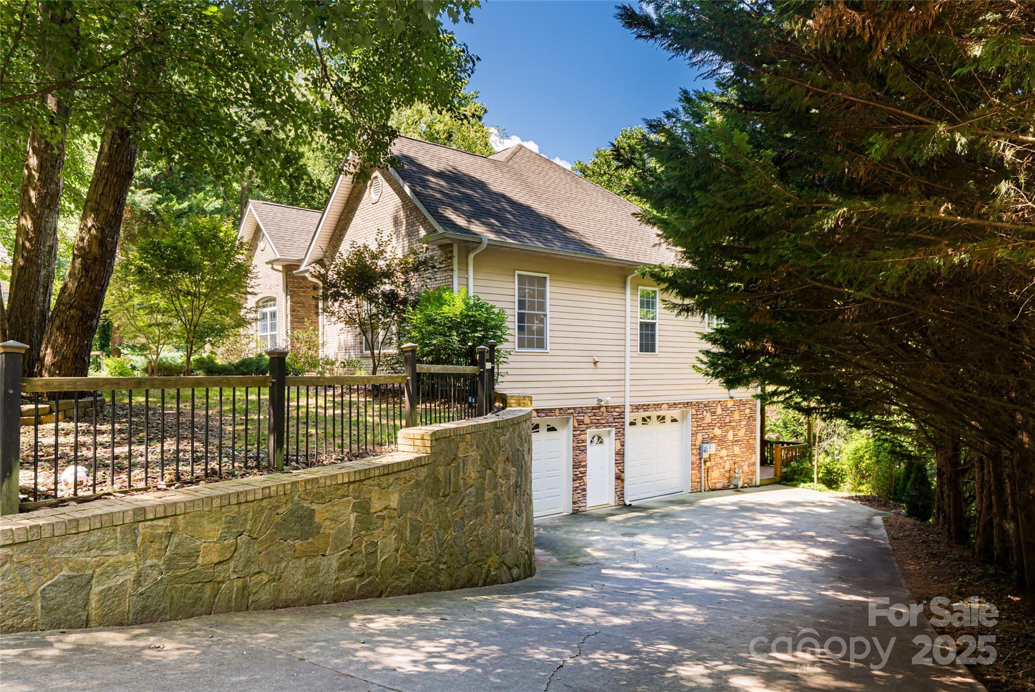 47 Timberwood Drive Asheville NC 28806