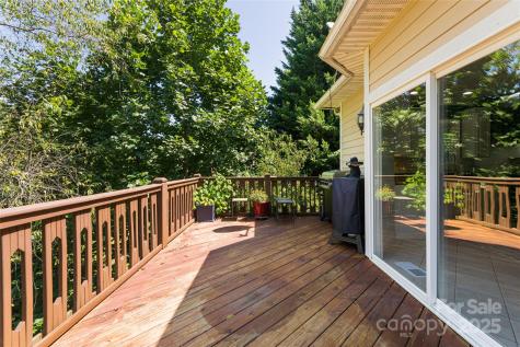 47 Timberwood Drive Asheville NC 28806