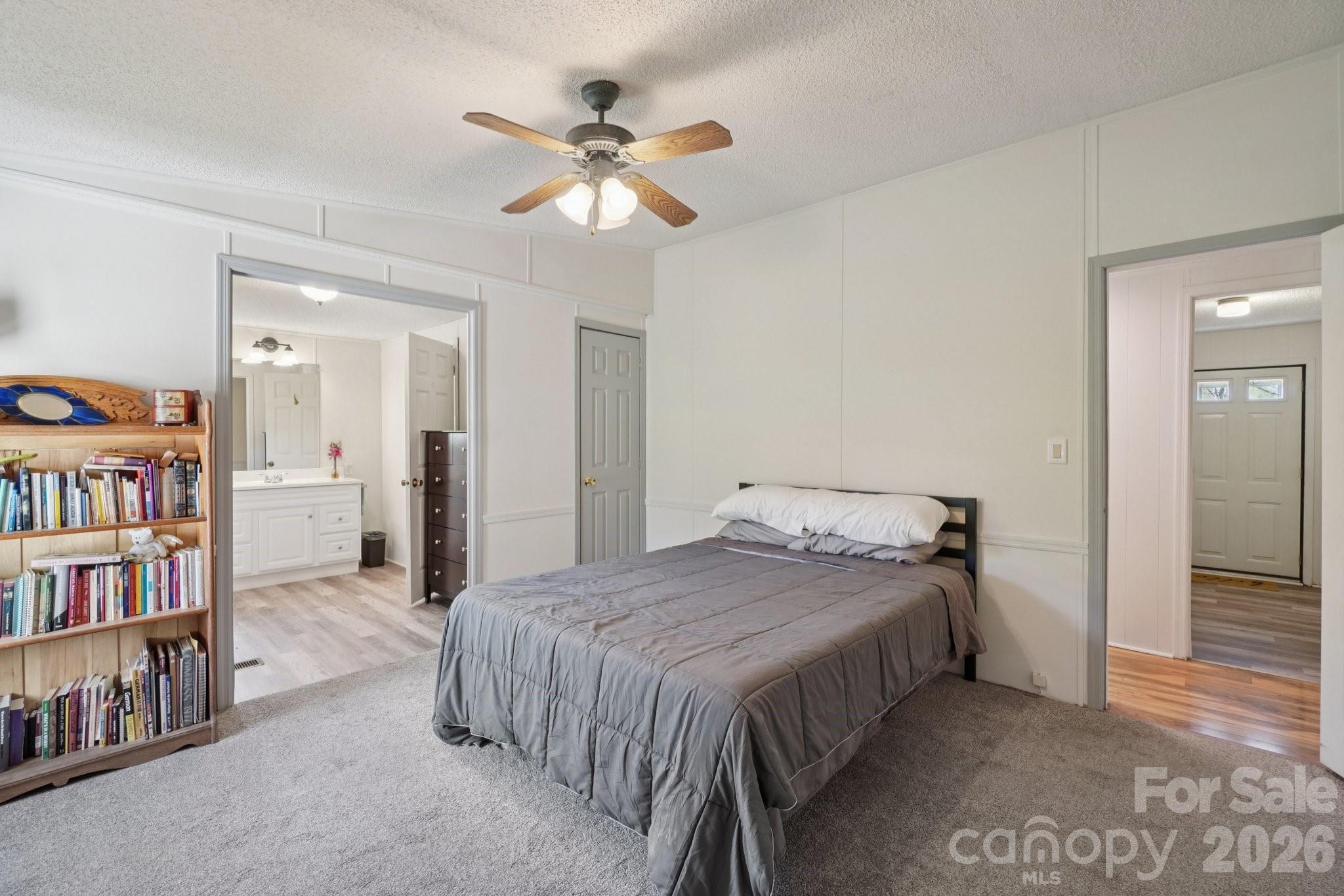 200 Cranbrook Circle Hendersonville NC 28792