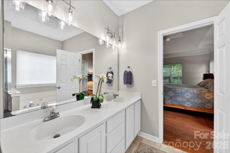 1423 Piper Court Concord NC 28025