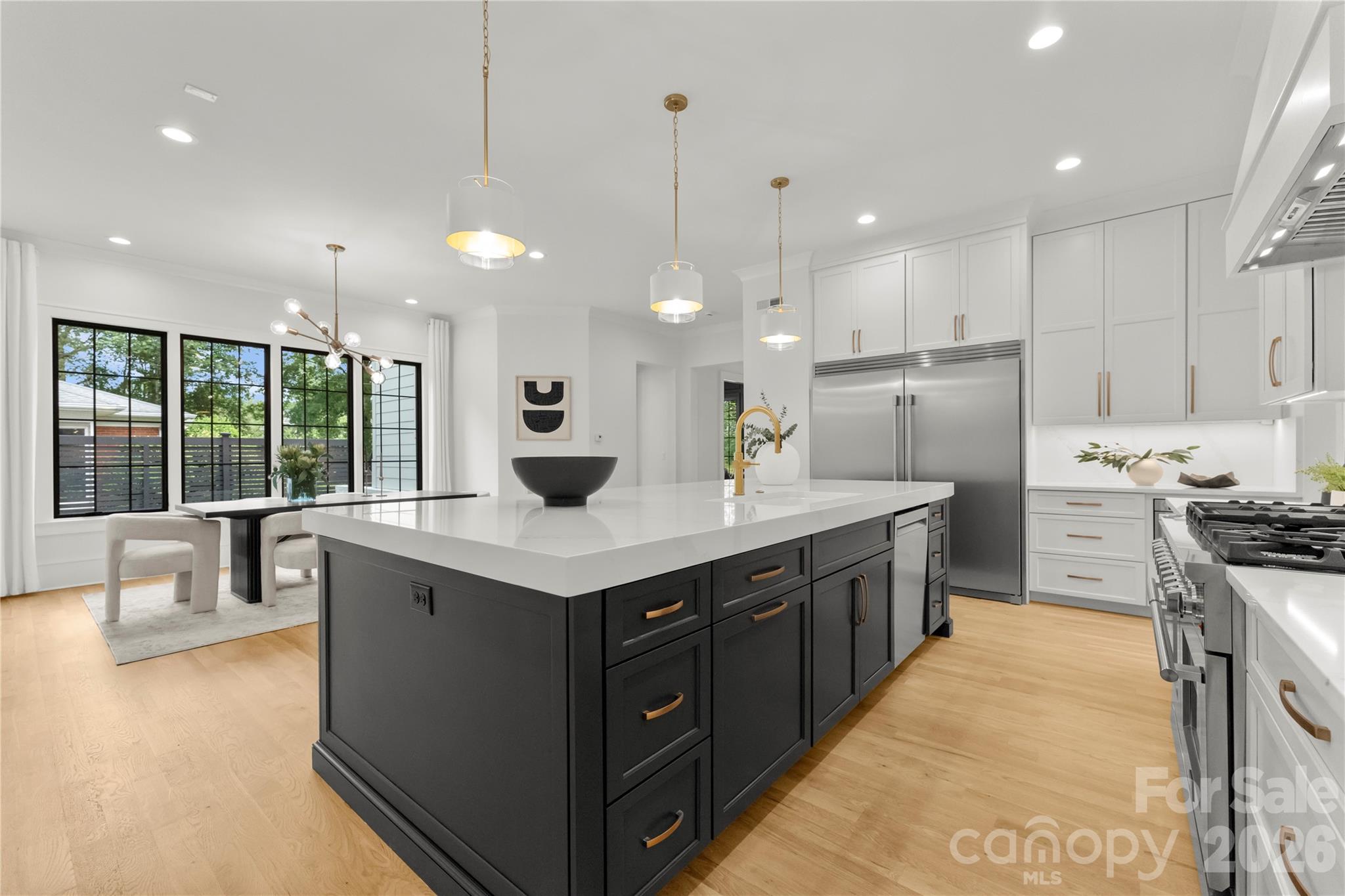 4142 Pineview Road Charlotte NC 28211