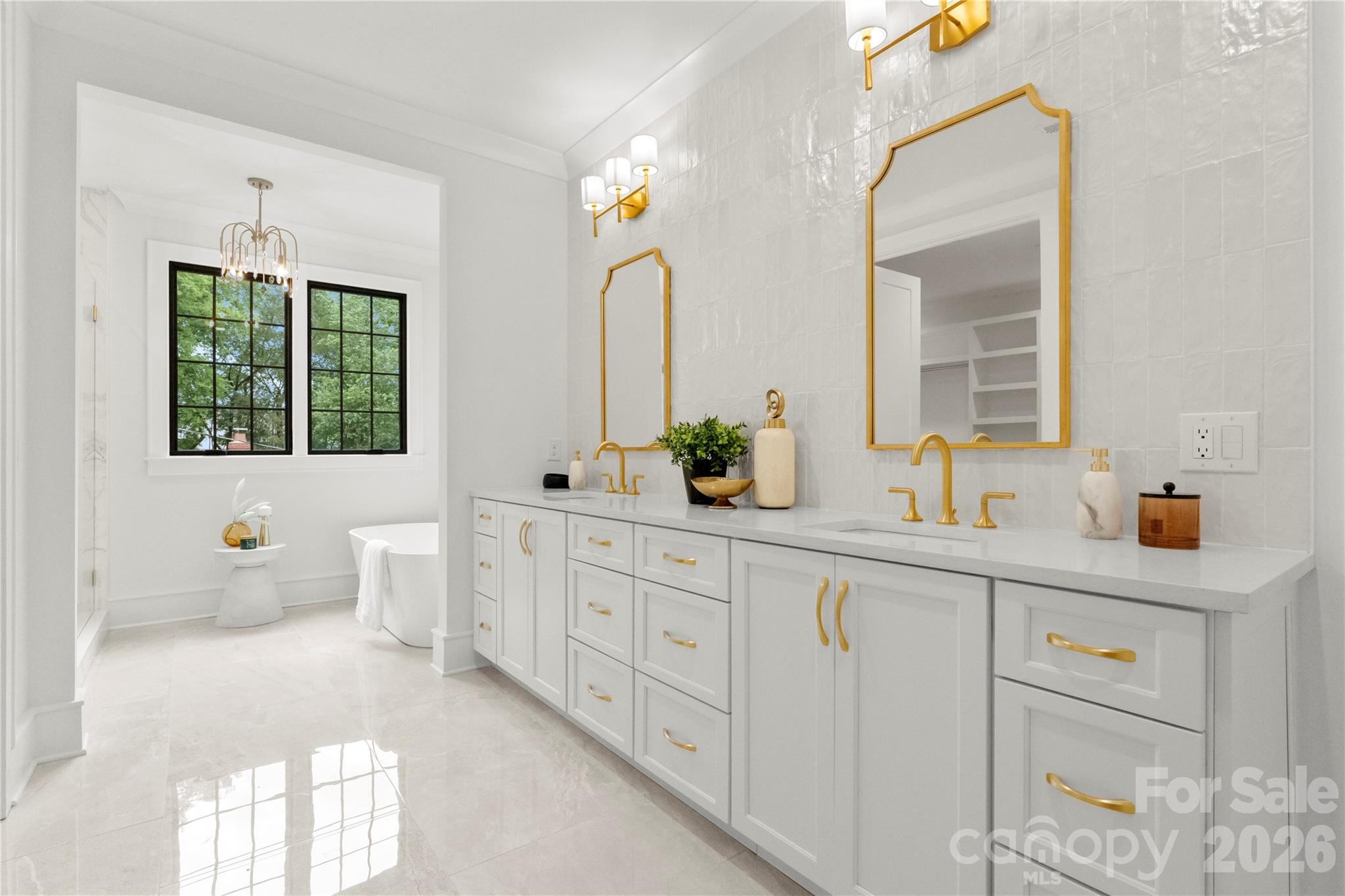 4142 Pineview Road Charlotte NC 28211