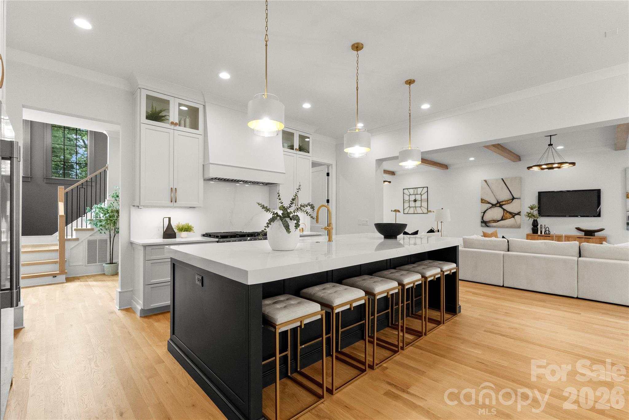 4142 Pineview Road Charlotte NC 28211