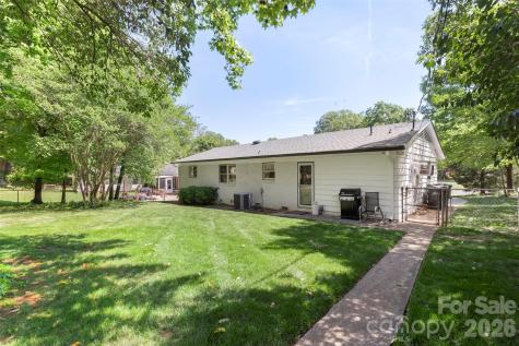 5322 Baker Drive Charlotte NC 28210