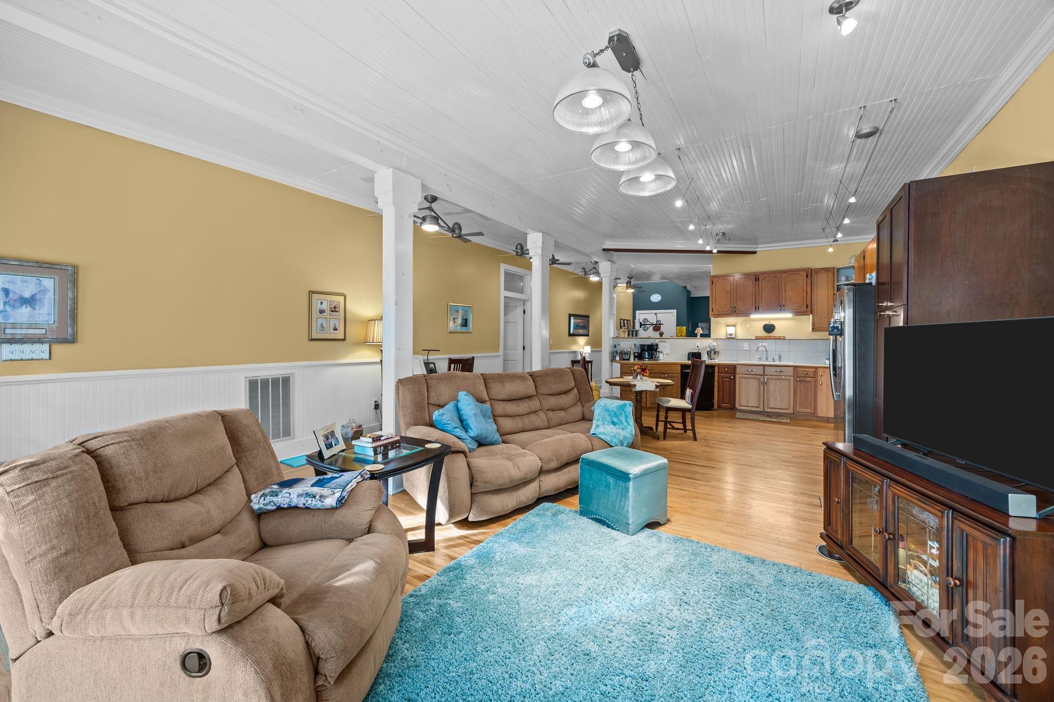 1223 S Lafayette Street Shelby NC 28152