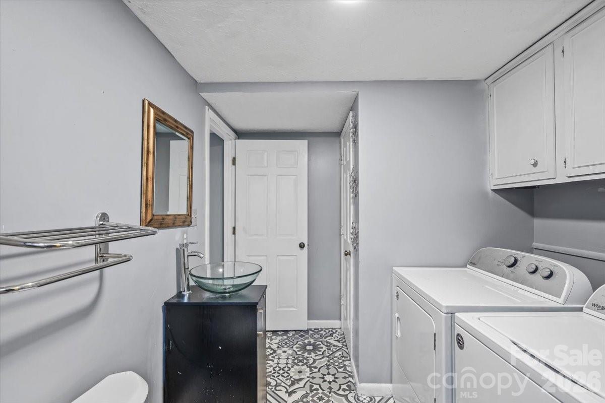 1527 Rhyne Street Shelby NC 28152