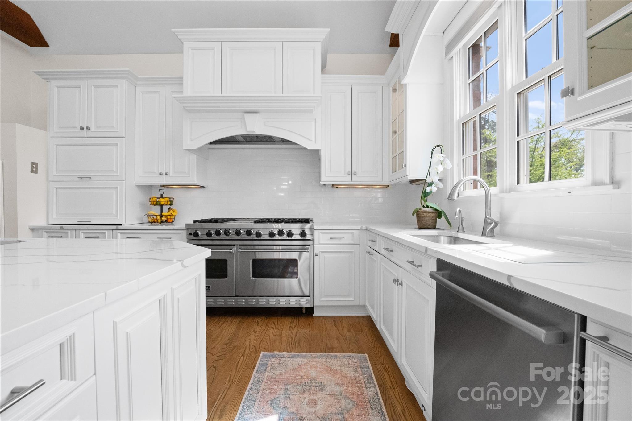 1754 Sterling Road Charlotte NC 28209