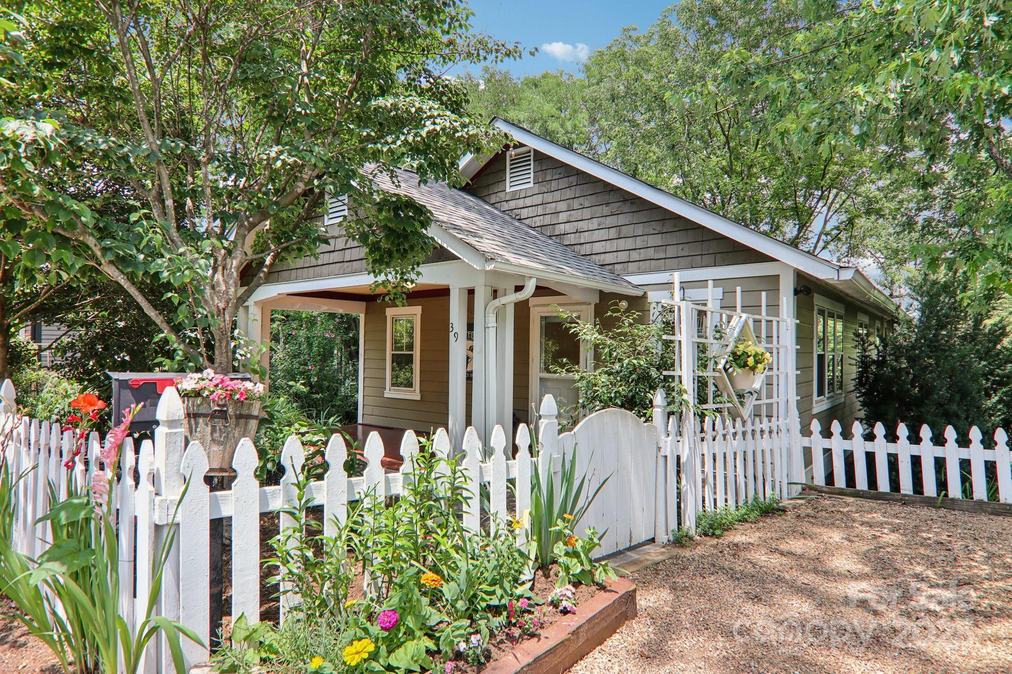 39 Short Street Asheville NC 28801