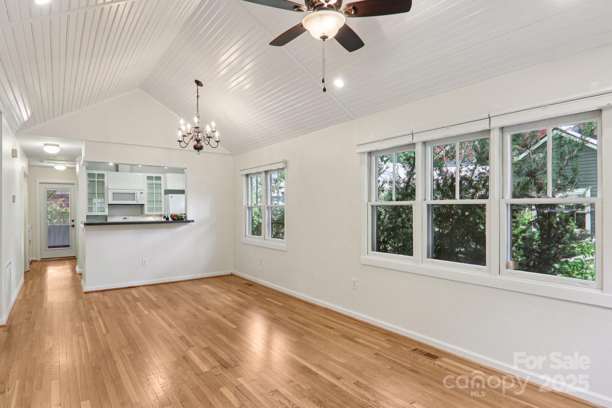 39 Short Street Asheville NC 28801