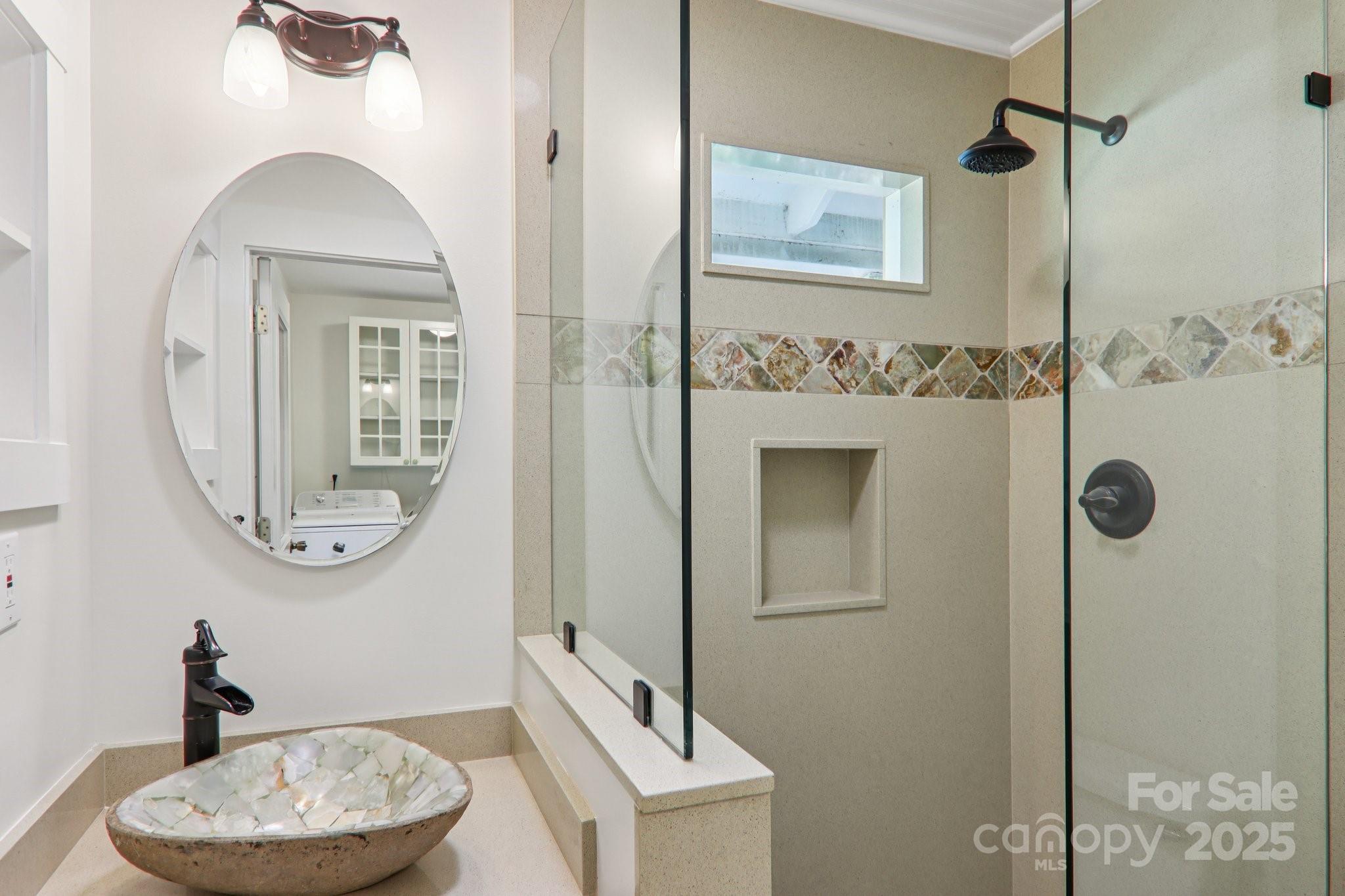 39 Short Street Asheville NC 28801