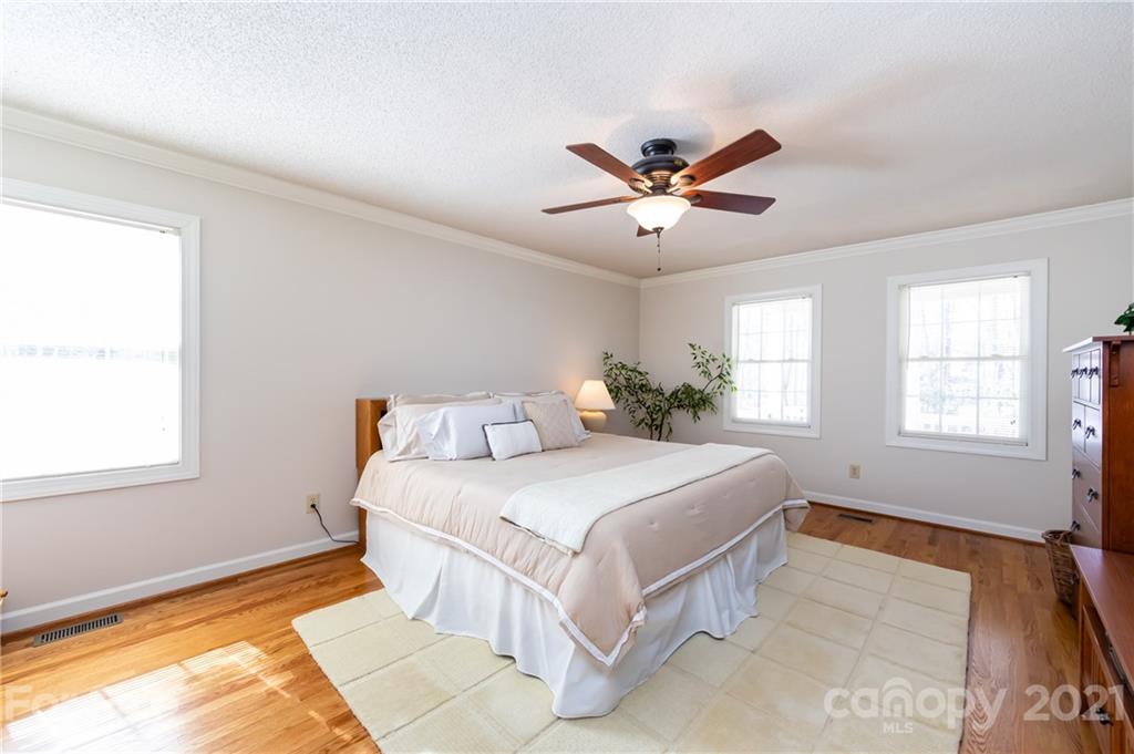 108 Pondridge Lane Mooresville NC 28117