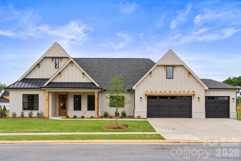 1008 Courtney Lane Wesley Chapel NC 28173